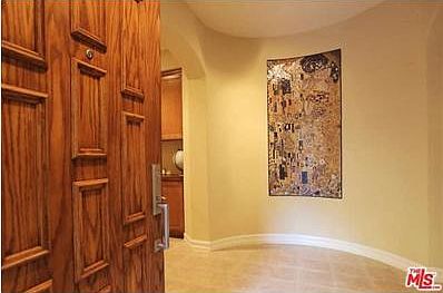 2nd image of 4601 Coldwater Canyon Ave Unit 102