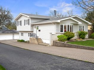 4424 Wilson Ave, Downers Grove, IL 60515