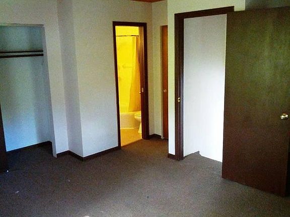 5th image of 815 E Holm Dr APT 1