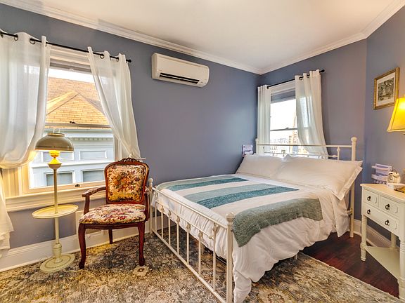3rd image of 1125 Fawcett Ave #2