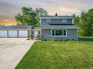 6313 Clark Rd, Bath, MI 48808