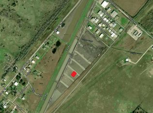 137 Taxi Way One, Manvel, TX 77578