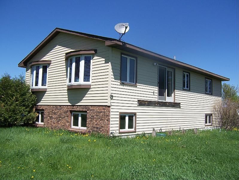 2nd image of 31557 Teal Ave