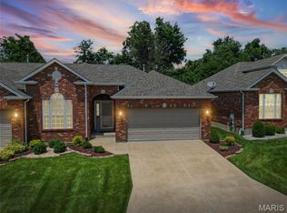 117 Tori Pines Dr, Saint Louis, MO 63129