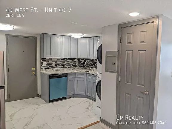 3rd image of 102 West St #2