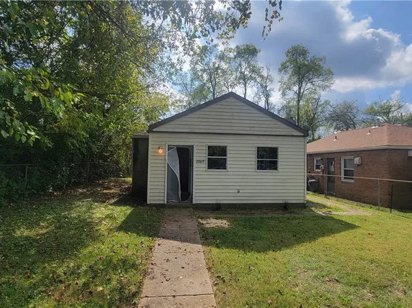 2069 Mazette Pl, Pittsburgh, PA 15205