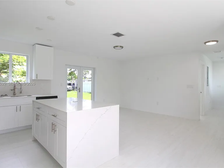 16035 SW 299th Ter — Photo 7