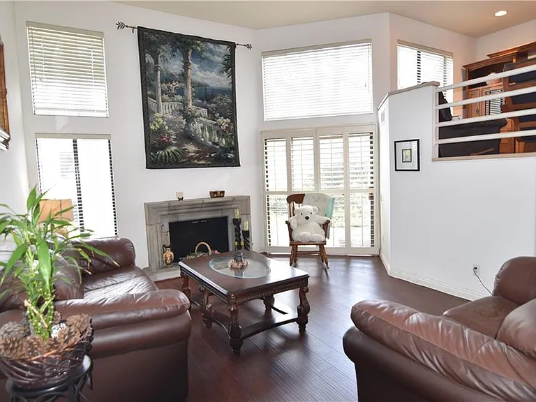 5727 E Stillwater Ave #5 — Photo 2