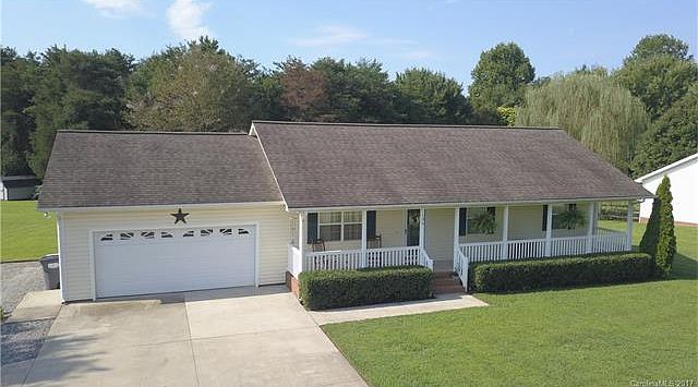 1st image of 136 Westscott Dr #18