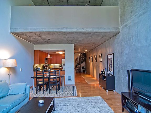 2nd image of 77 Dow Pl APT 306