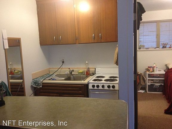 3rd image of 710 NE 43rd St #3508952