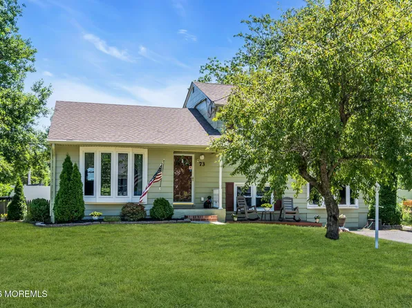 73 Dahlia Lane, Toms River, NJ 08753