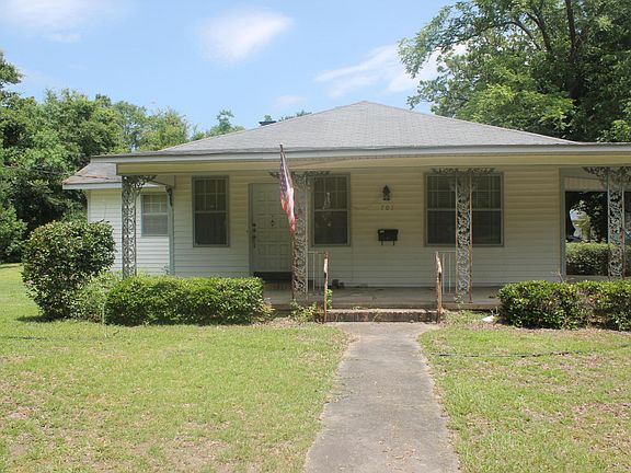 2nd image of 701 Mamie St