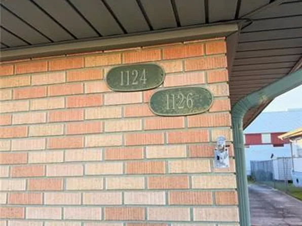 1126 Athania Pkwy, Metairie, LA 70001