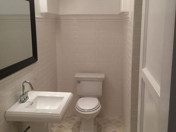 5th image of 1711 W Walnut Ave