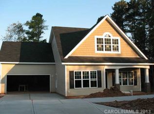 8720 Summer Serenade Dr, Huntersville, NC 28078