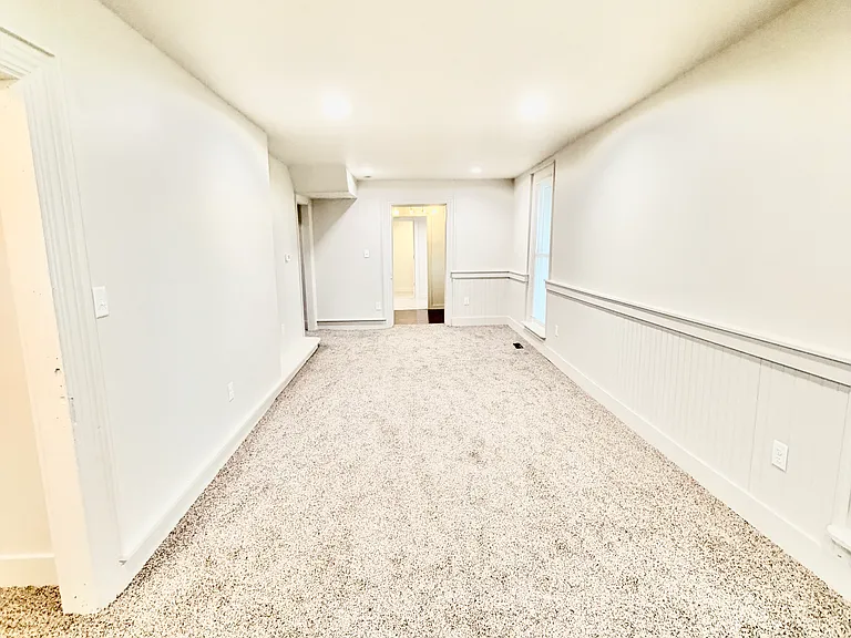 1400 N Mountain Rd #1400 — Photo 2