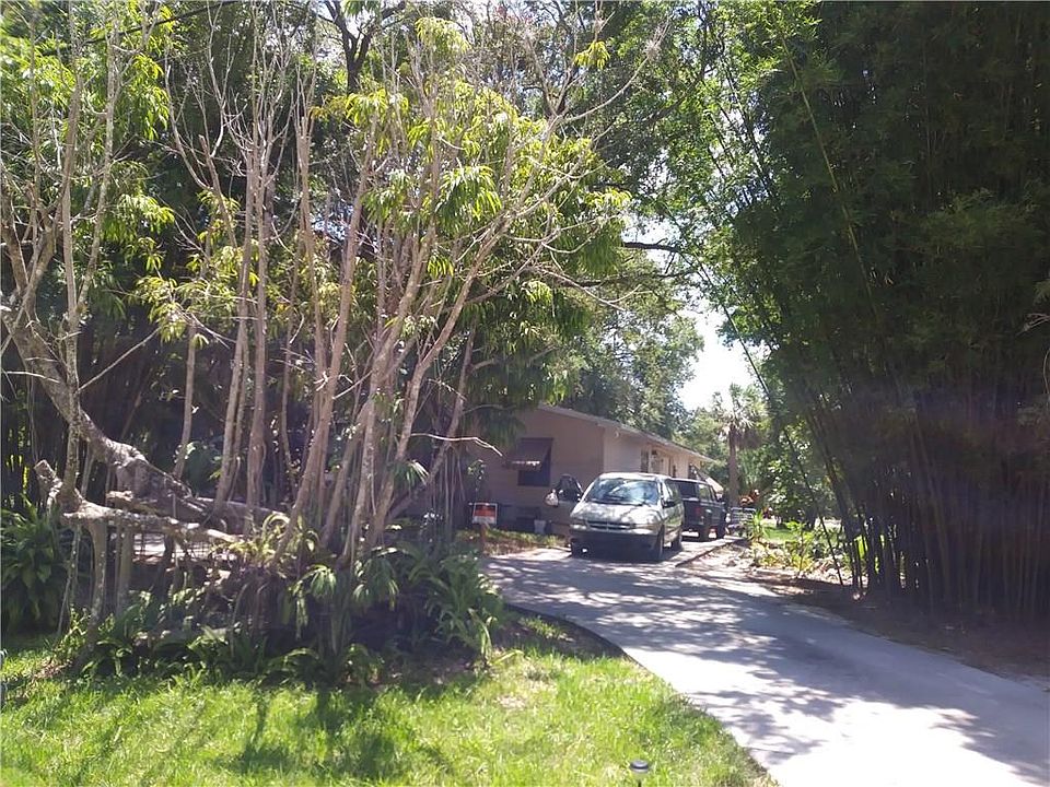 1st image of 125 49th Ave