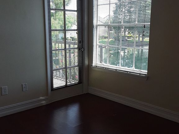 3rd image of 1940 Atrium Cir #106