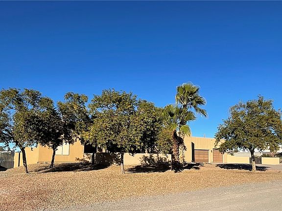 3rd image of 2375 E Sundance Drive