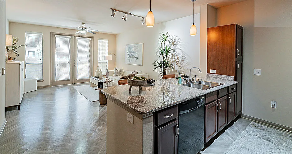 The Residences at Pearland Town Center Apartments — Photo 4
