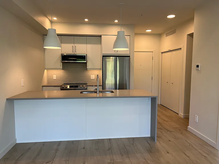 801 Island Hwy #409 — Photo 7