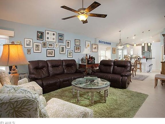 4th image of 27200 Enclave Dr