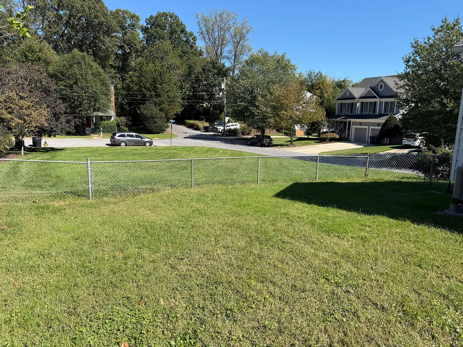2 bed, 1000 sqft, $2,900 — Photo 2