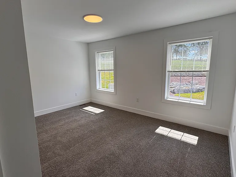 19 Burk Ct — Photo 4