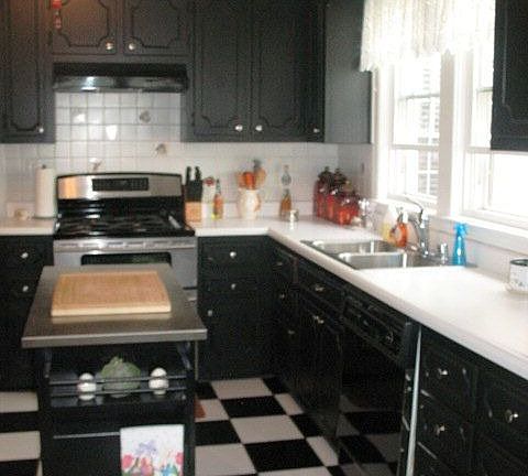 2nd image of 501 Maple Ave