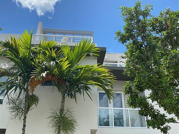 2nd image of 10560 NW 63rd Ter #10560