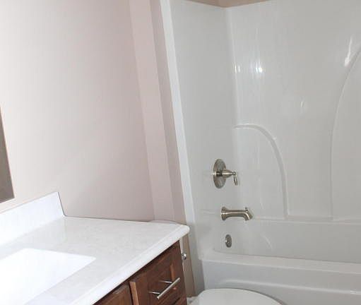 5th image of 5304 Nicholas Ln
