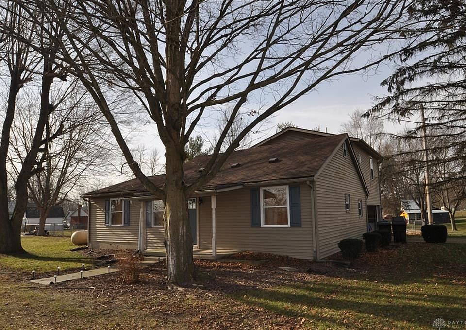 1st image of 1856 Ross St