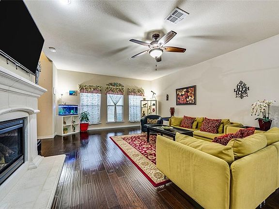 5th image of 4208 Kiowa Dr