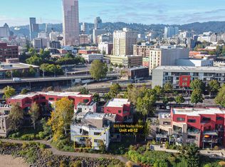 620 NW Naito Pkwy APT B12, Portland, OR