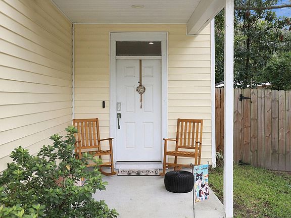 3rd image of 5484 Califf Rd