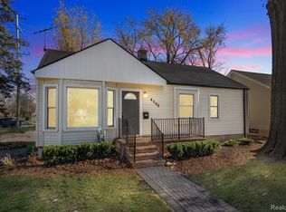 4296 Royal Ave, Berkley, MI 48072