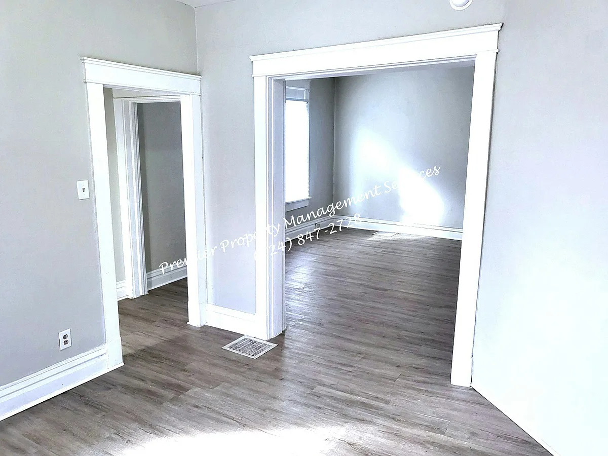 Building Photo - 705 Chestnut St #705