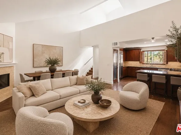 3965 Moore St APT 104, Los Angeles, CA 90066