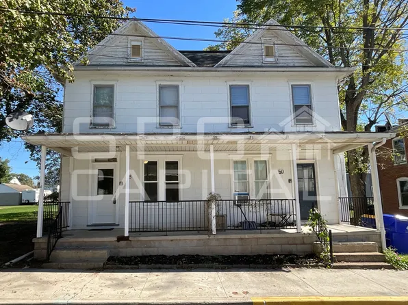 48 3rd St, Biglerville, PA 17307