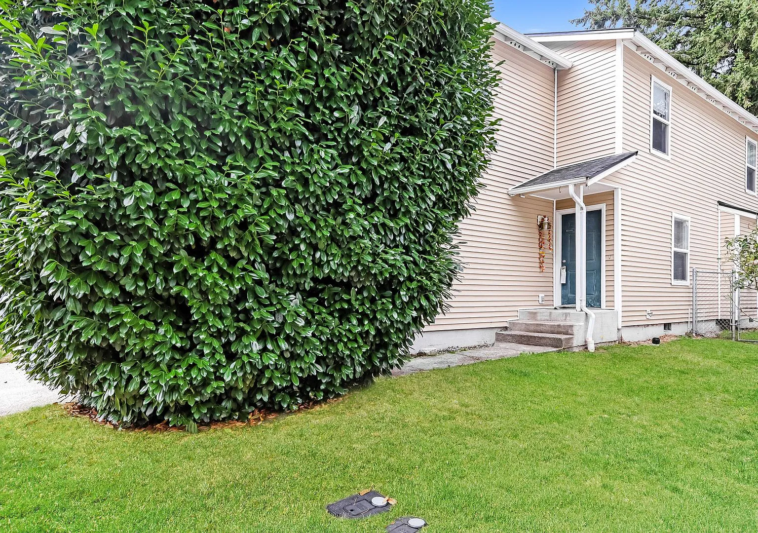 Spacious Olympia Home with 2-Car Garage & Fenced Yard — Photo 2