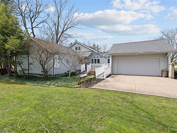 4th image of 6656 Woodhawk Dr