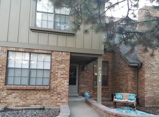 7916 E Phillips Cir, Centennial, CO 80112