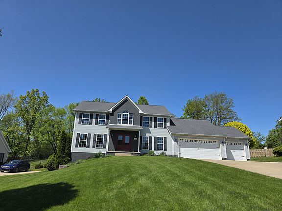 3rd image of 1245 Meadow Woods Dr