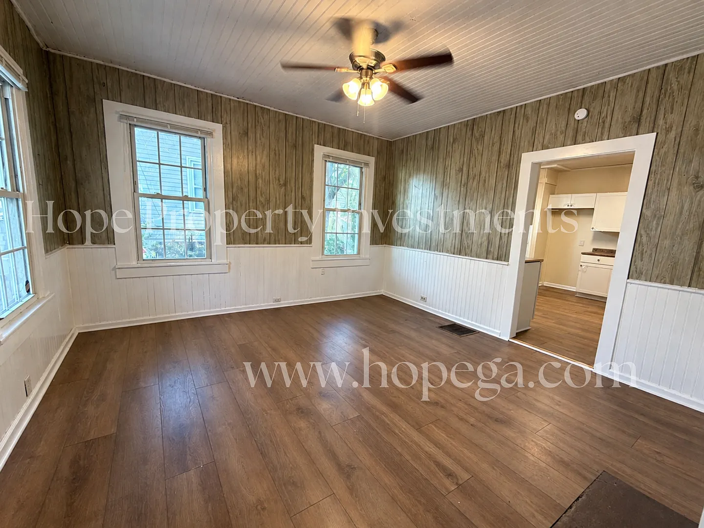 140 Grady Smith St, Grantville GA 30220 — Photo 2