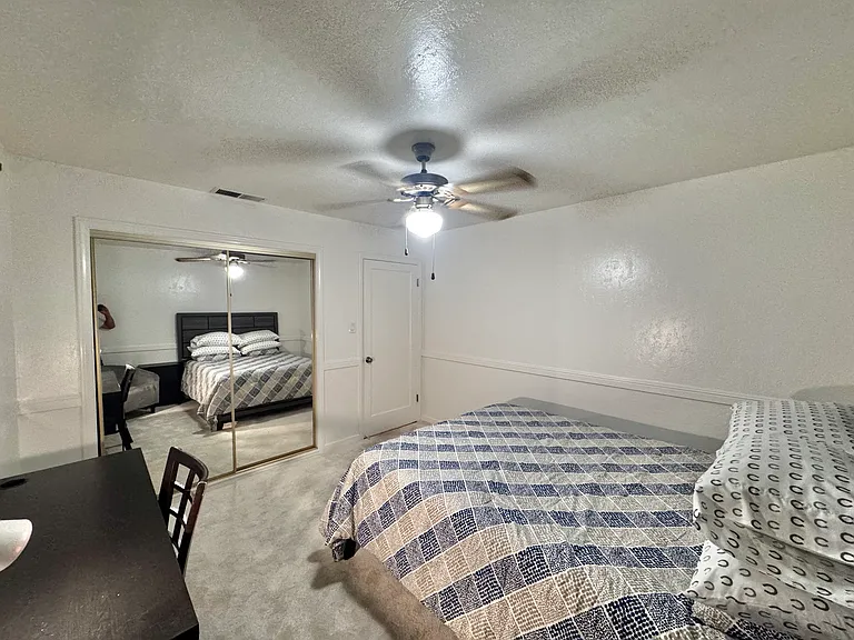 400 Hodges Ave — Photo 50