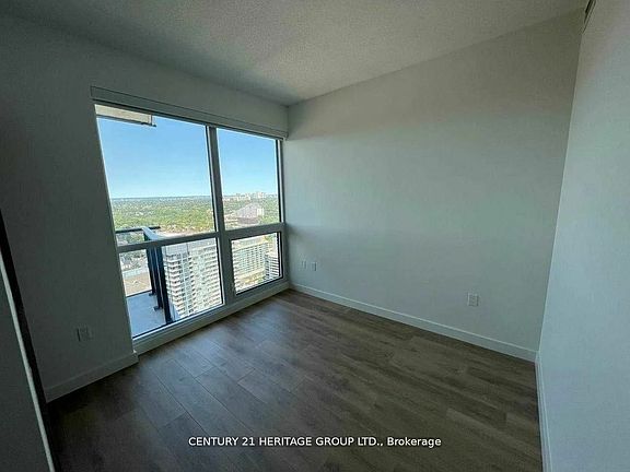 3rd image of 95 McMahon Dr #3308