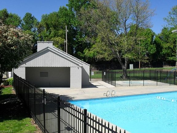 Pool Facilities