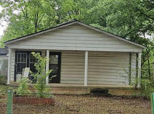 1075 8th St, Muscle Shoals, AL 35661