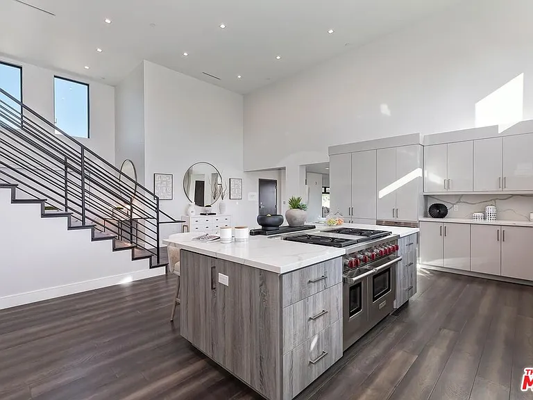 1839 Pandora Ave #PENTHOUSE — Photo 18